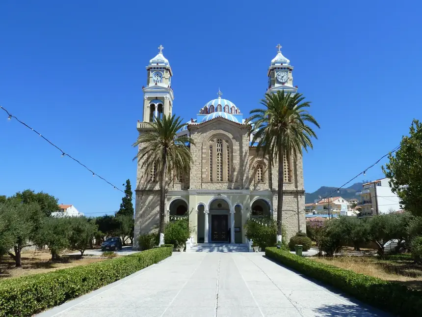 Samos Potami Şelalesi ve Ormanında
